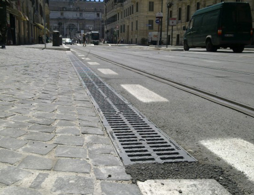 Griglia di ghisa e Sanpietrini Basalto Roma via Flaminia